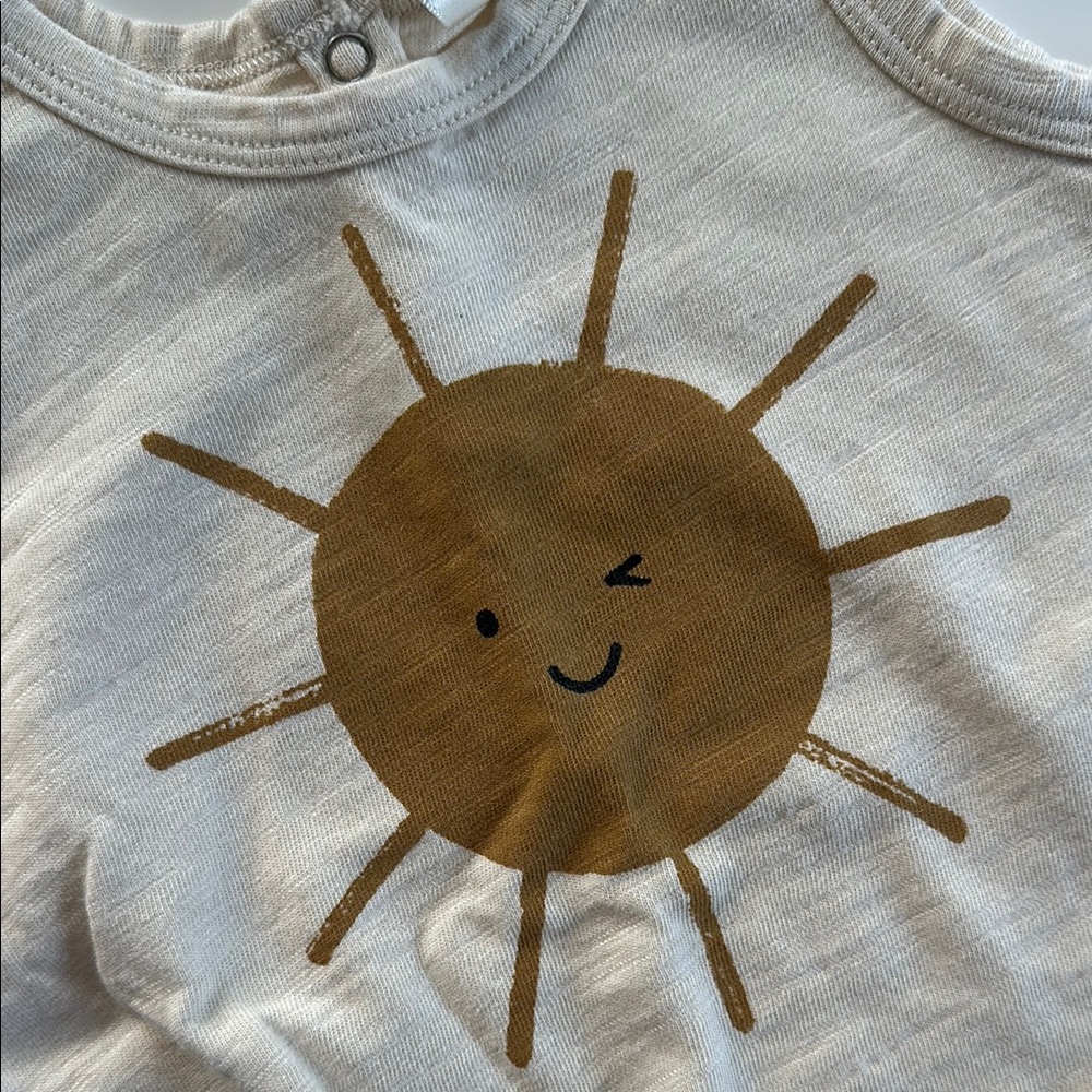 Rylee + Cru Beige Sunburst Romper - Picture 3 of 5